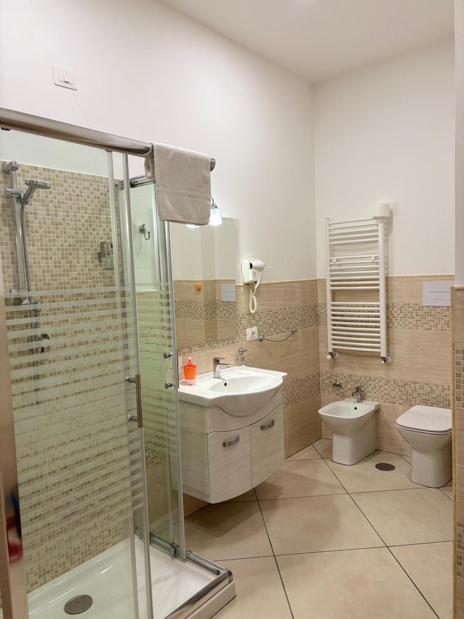 Serena Rooms Солофра Экстерьер фото